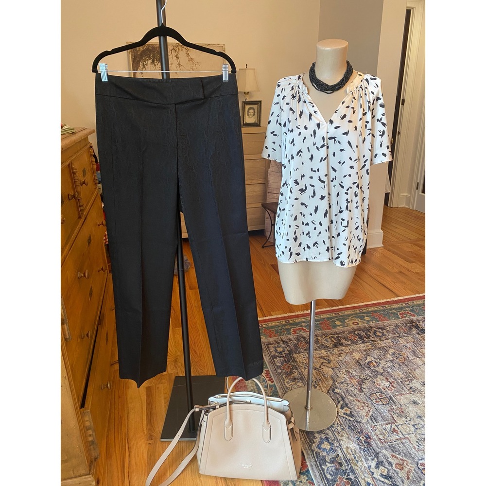 Tahari Black Paisley Jacquardโ Straight Leg Pants Size 8